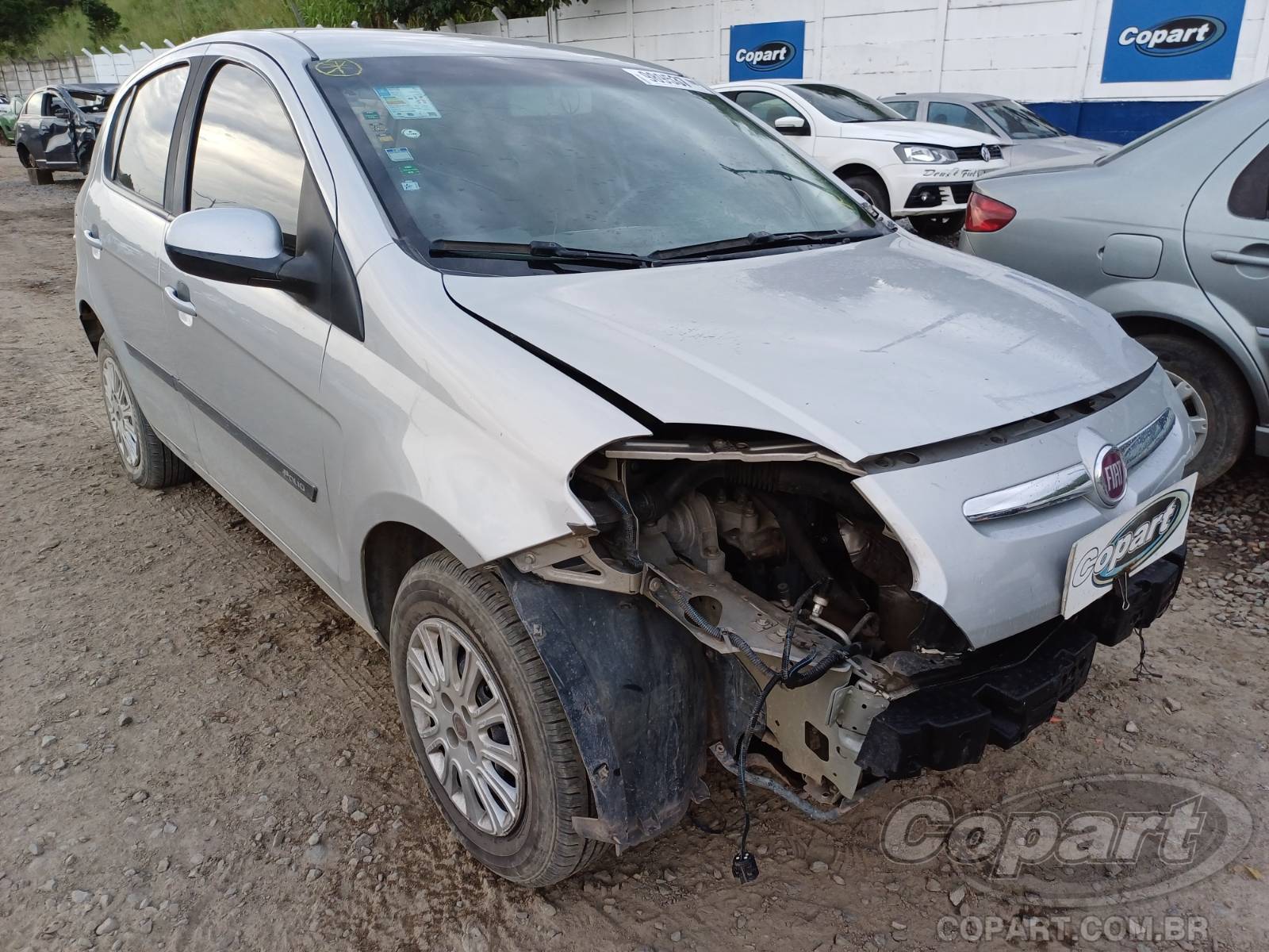 Fiat Palio Attractive 1.0 Evo 2017 Colisão Média Monta