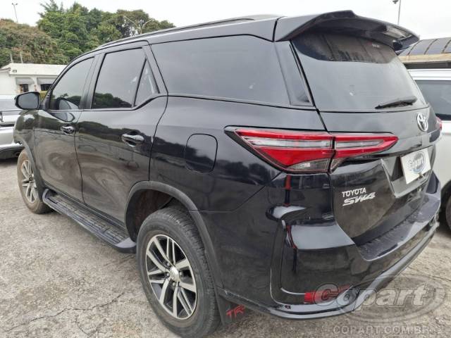 2016 TOYOTA HILUX SW4 