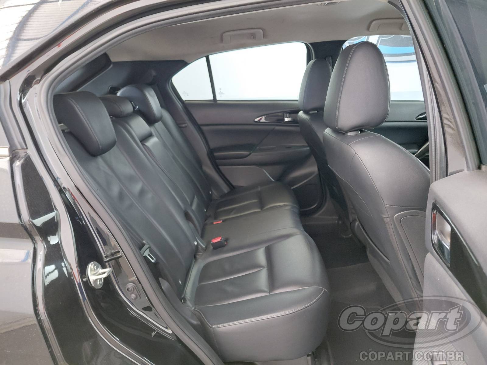 Foto 6 de 10: 2024 MITSUBISHI ECLIPSE CROSS