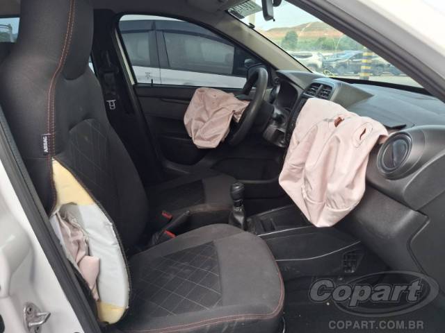 2024 RENAULT KWID 