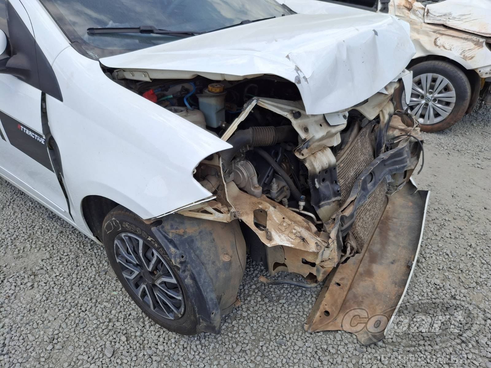 Foto 13 de 15: 2015 FIAT PALIO