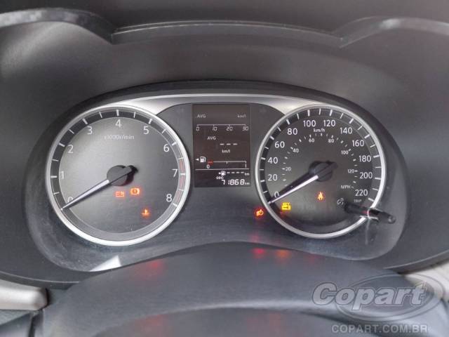 2021 NISSAN VERSA 