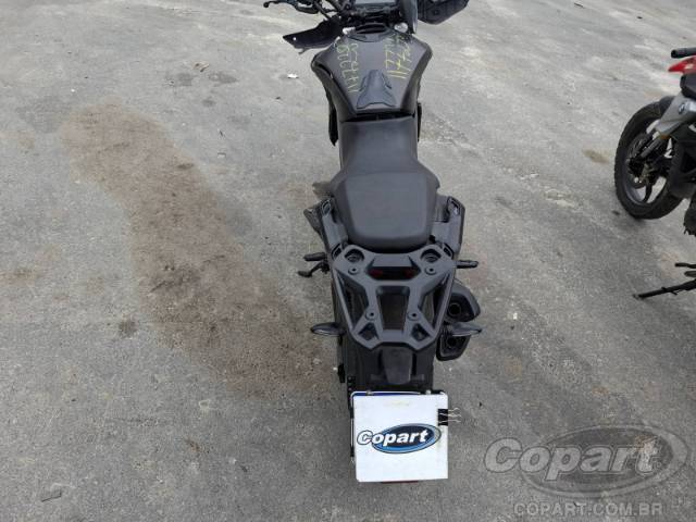 2024 BAJAJ DOMINAR 