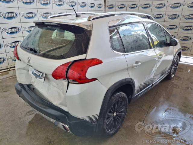 2017 PEUGEOT 2008 