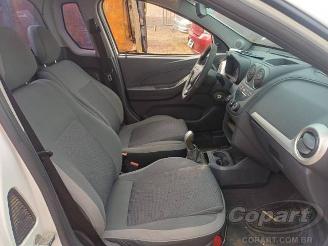 2018 CHEVROLET SPIN 