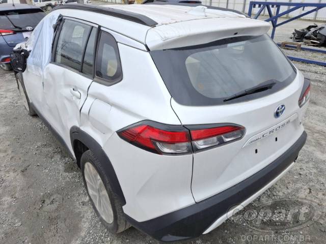 2026 TOYOTA COROLLA CROSS 