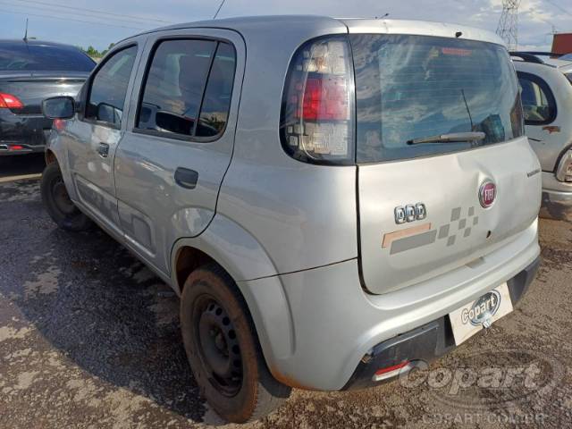 2016 FIAT UNO 