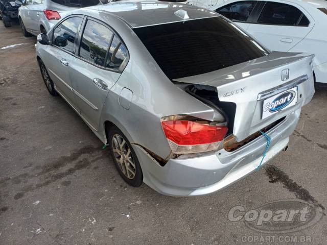 2010 HONDA CITY 
