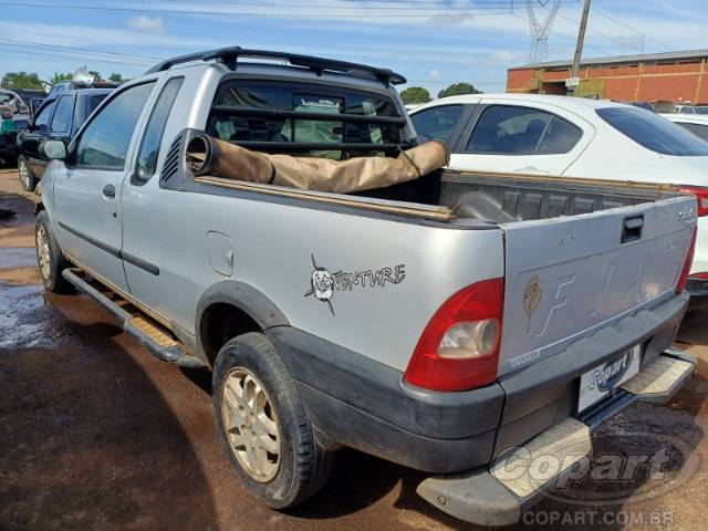 2003 FIAT STRADA 