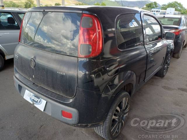 2015 FIAT UNO 