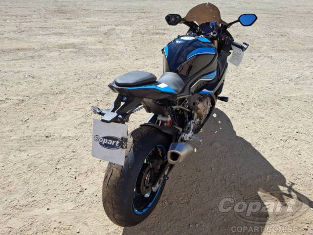 2022 BMW S 1000 