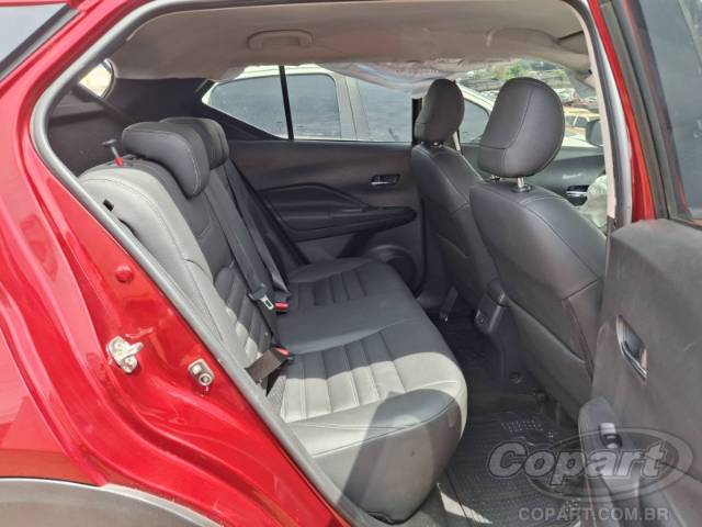 2025 NISSAN Kicks Play 