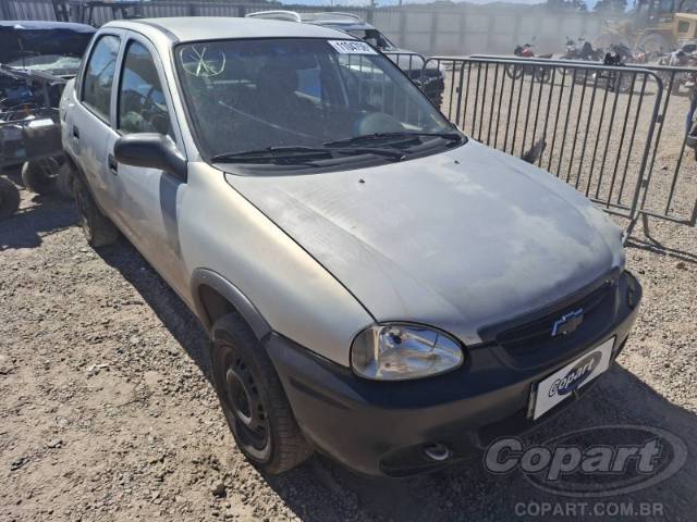 2003 CHEVROLET CORSA SEDAN 
