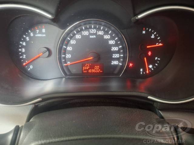 2015 KIA SORENTO 
