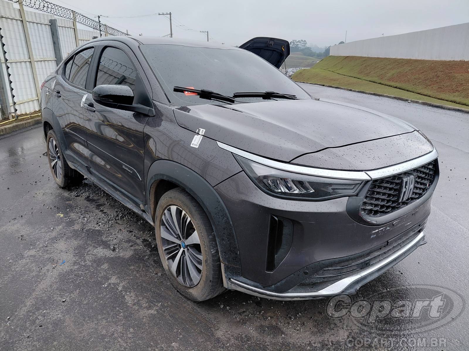 Fiat Fastback Audace T200 Hybrid 1.0 12V GSE Turbo 2025