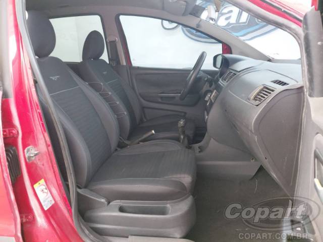 2012 VOLKSWAGEN FOX 