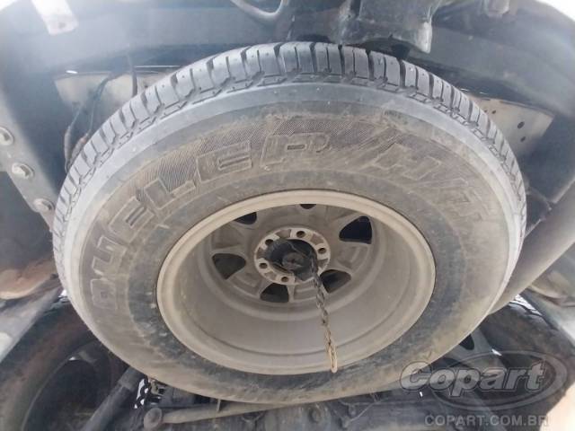 2011 TOYOTA HILUX SW4 