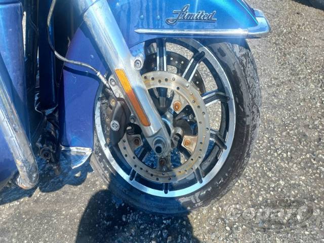 2015 HARLEY-DAVIDSON TOURING 