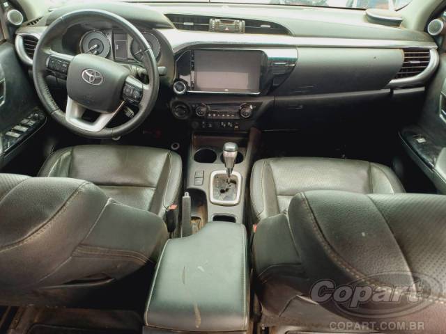2024 TOYOTA HILUX CD 