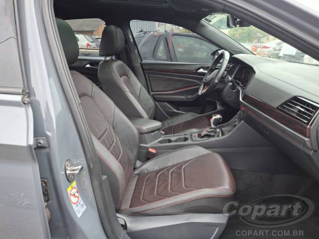 2024 VOLKSWAGEN JETTA 