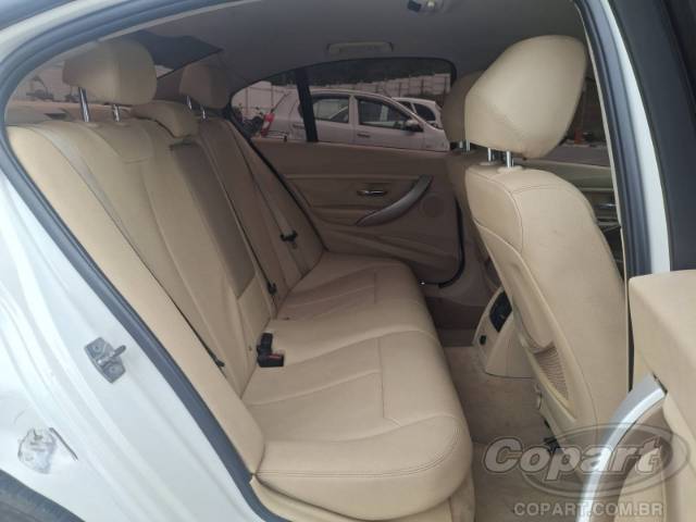 2014 BMW SERIE 3 