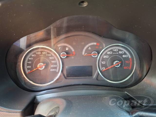 2015 FIAT GRAND SIENA 