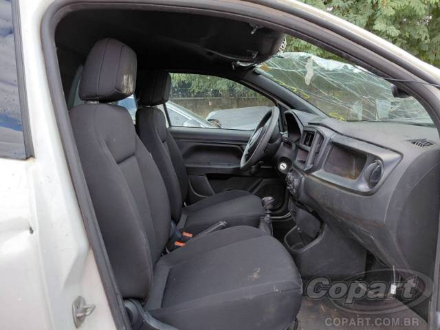 2025 FIAT STRADA 