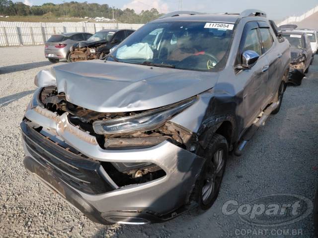 2021 FIAT TORO 