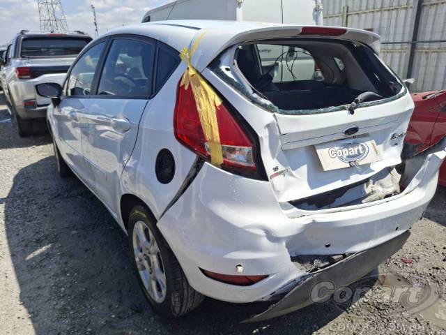 2014 FORD FIESTA 