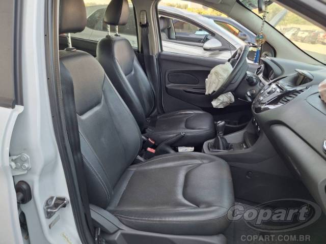 2018 FORD KA SEDAN 