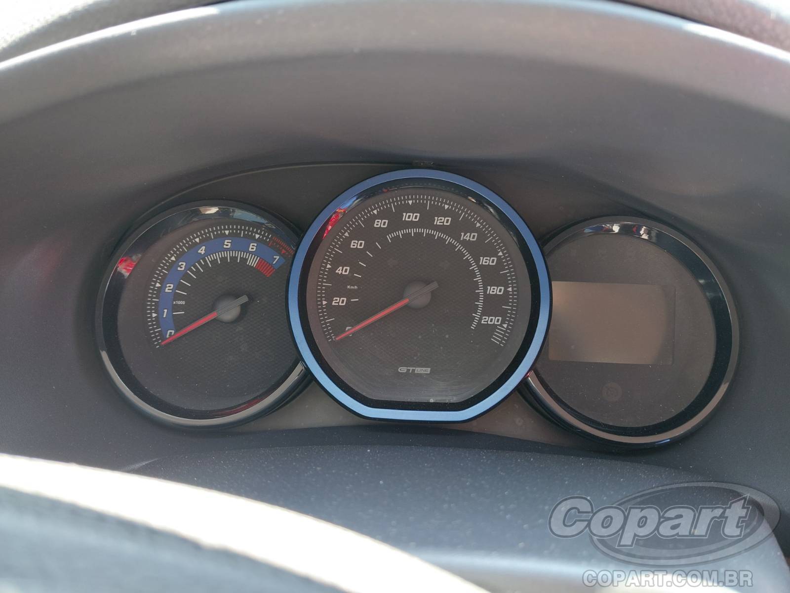 Foto 8 de 10: 2017 RENAULT SANDERO