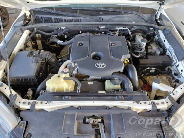 2020 TOYOTA HILUX CS 