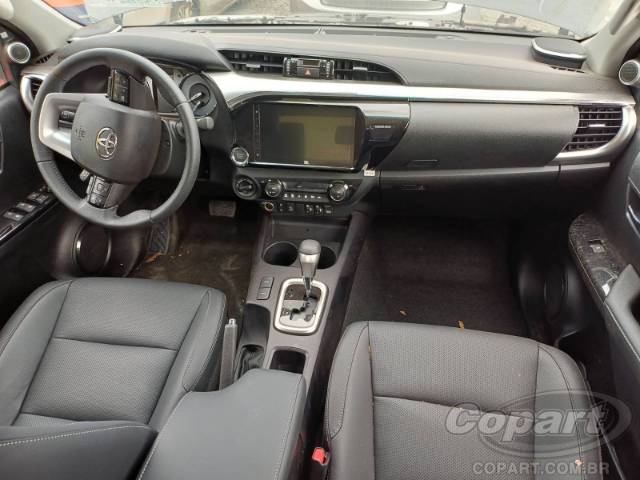 2025 TOYOTA HILUX CD 