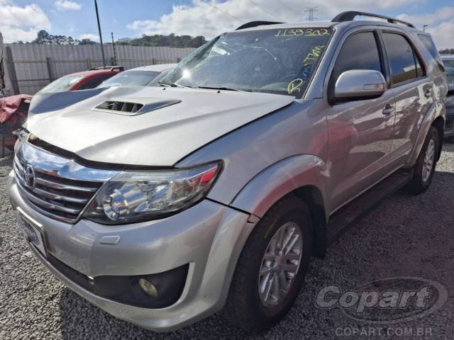 2012 TOYOTA HILUX SW4 