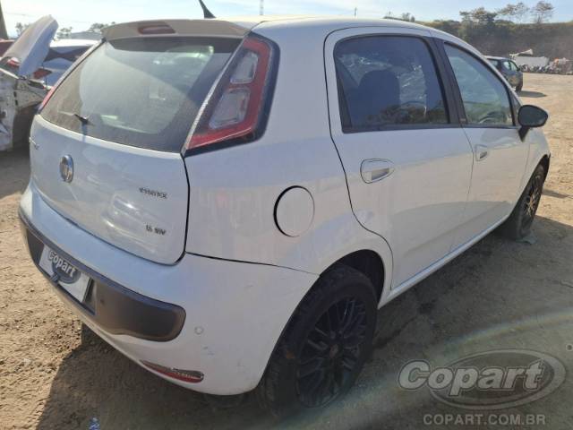 2014 FIAT PUNTO 