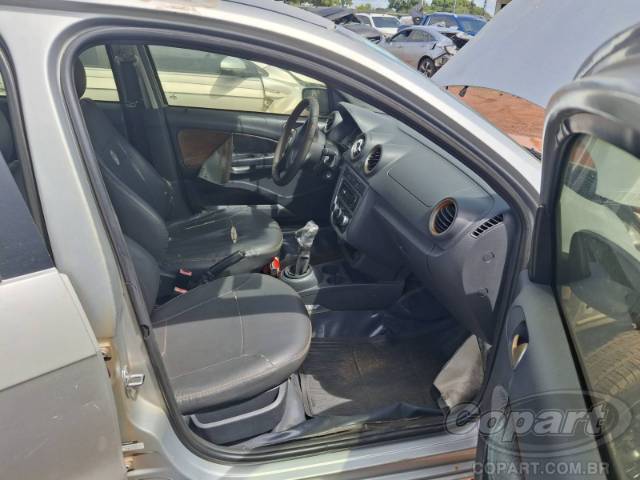 2012 VOLKSWAGEN GOL 