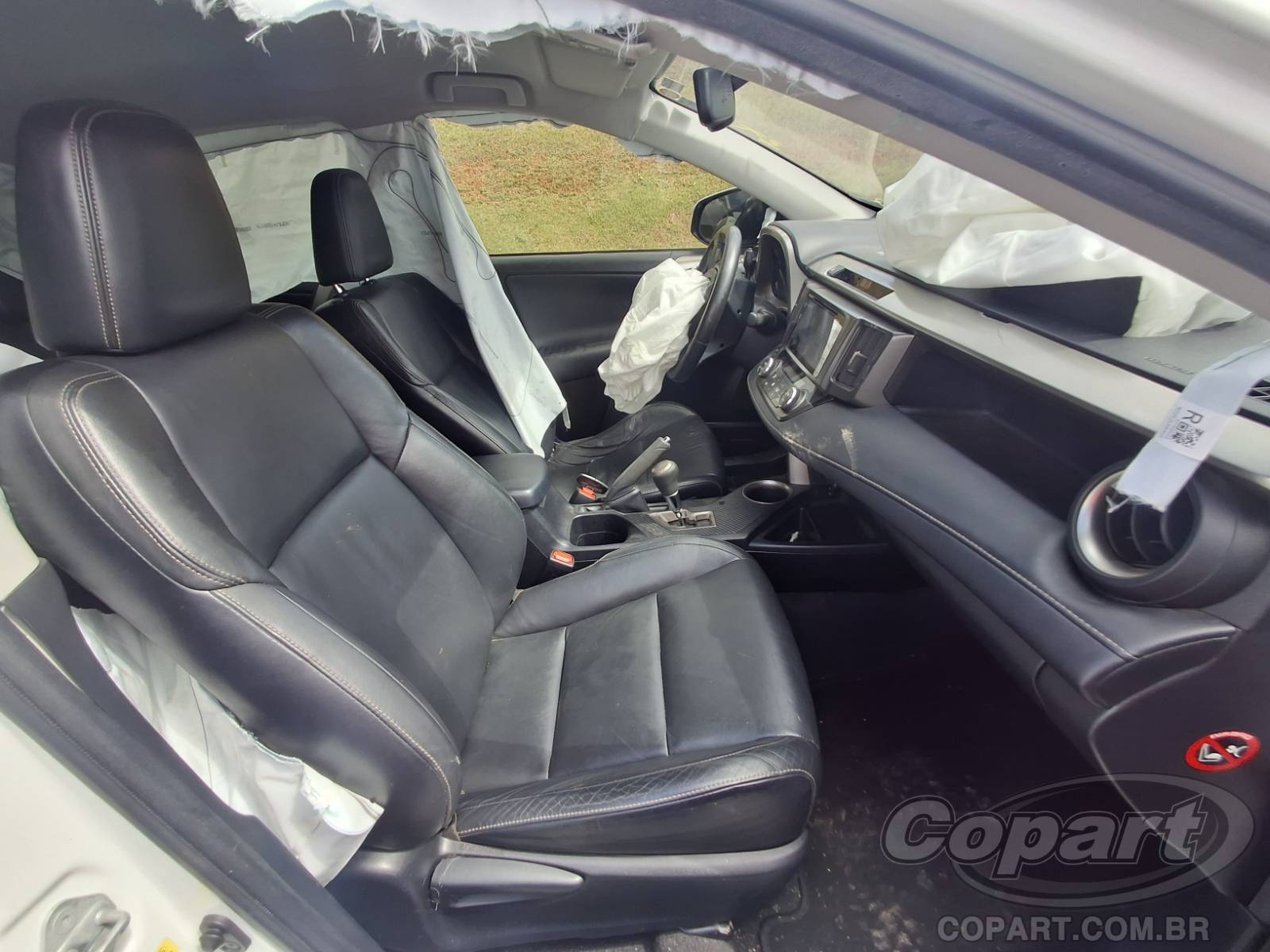 2014 TOYOTA RAV4 — foto 5 de 14