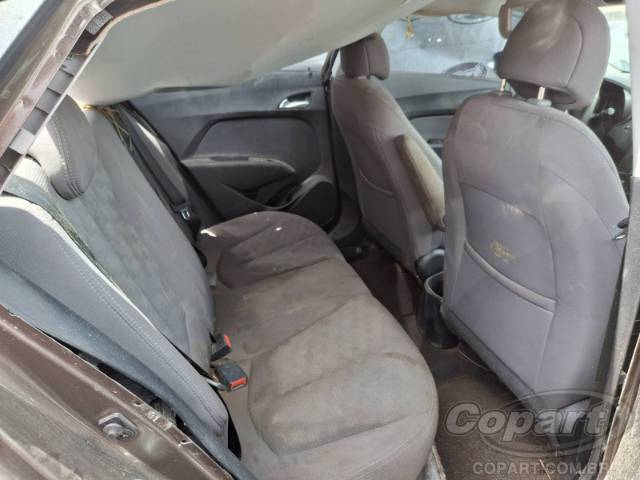 2016 HYUNDAI HB20S 