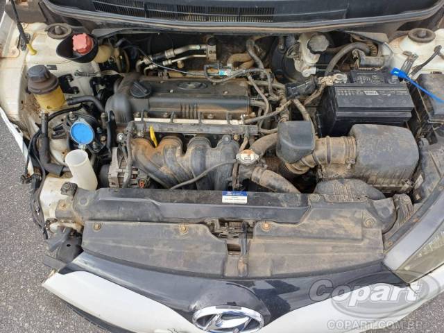 2014 HYUNDAI HB20S 