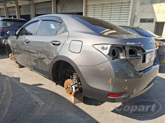 2018 TOYOTA COROLLA 