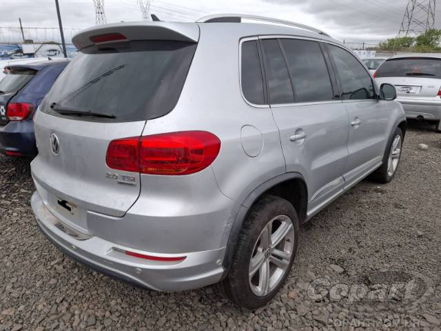2013 VOLKSWAGEN TIGUAN 