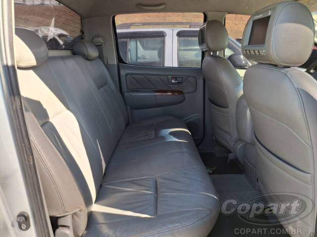 2010 TOYOTA HILUX CD 