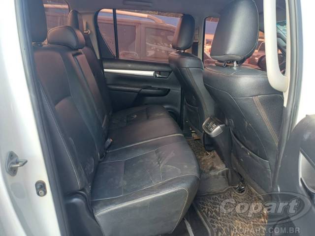 2016 TOYOTA HILUX CD 