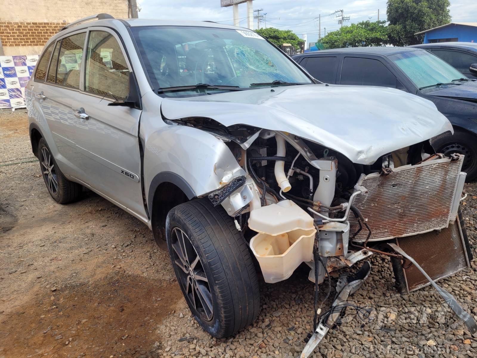 Veículo LIFAN X60 LIFAN X60 VIP CVT 1.8 16V VVT 2018 Médio Dano Frontal 2018 em leilão