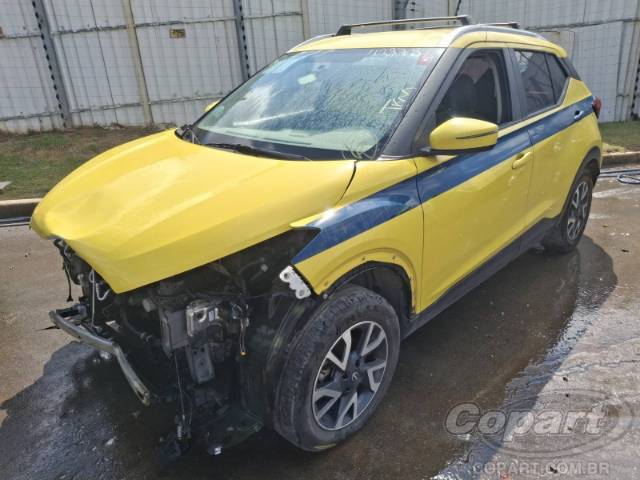 2024 NISSAN KICKS 