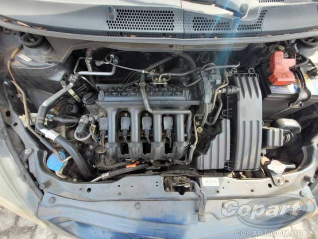 2005 HONDA FIT 