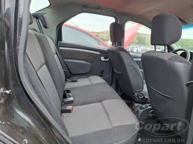 2011 RENAULT LOGAN 