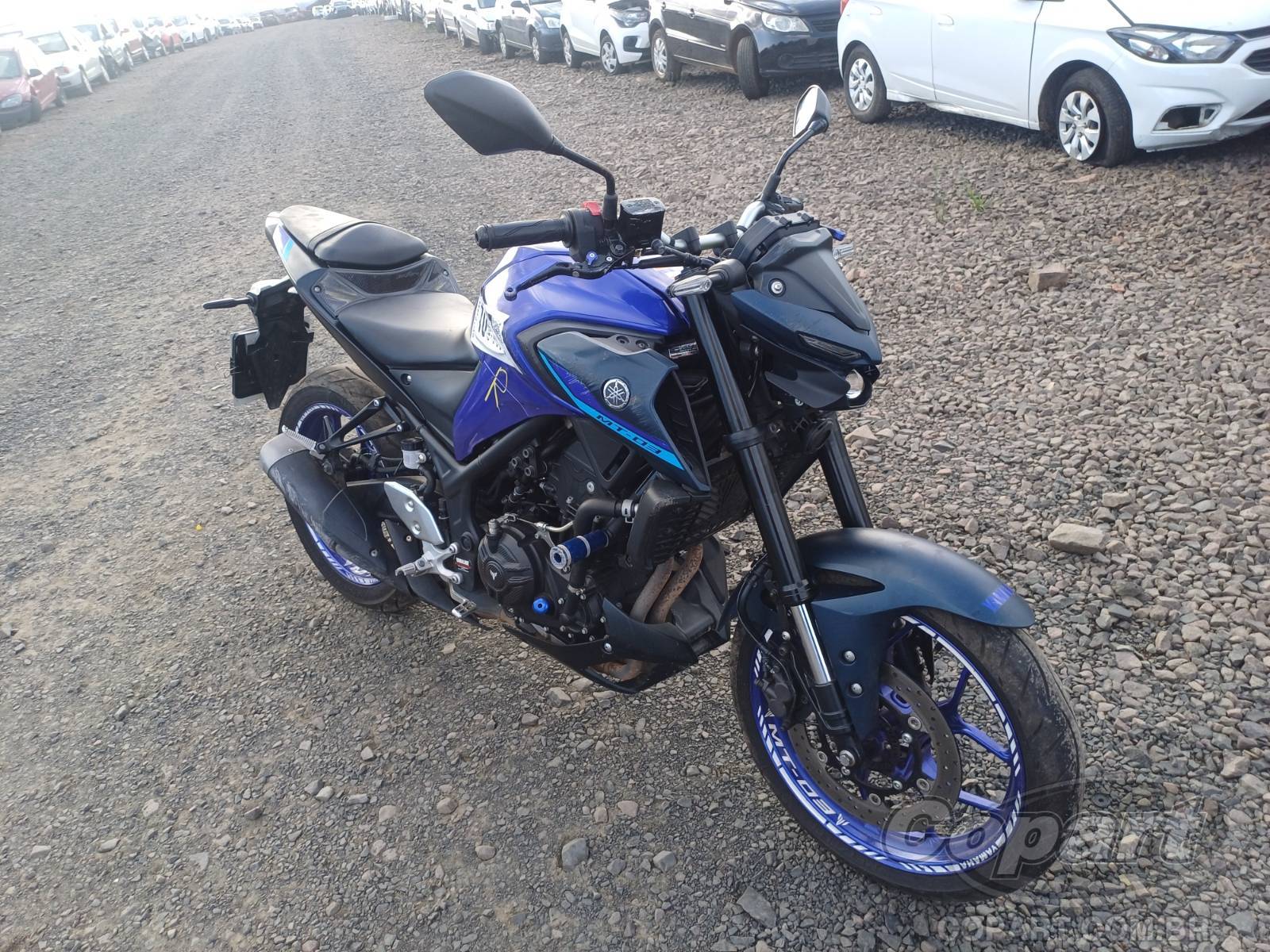 YAMAHA MT-03