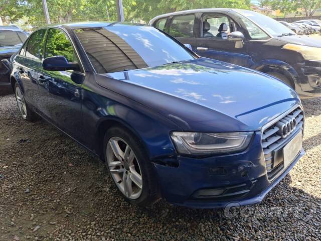2015 AUDI A4 