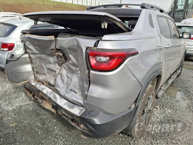 2022 FIAT TORO 